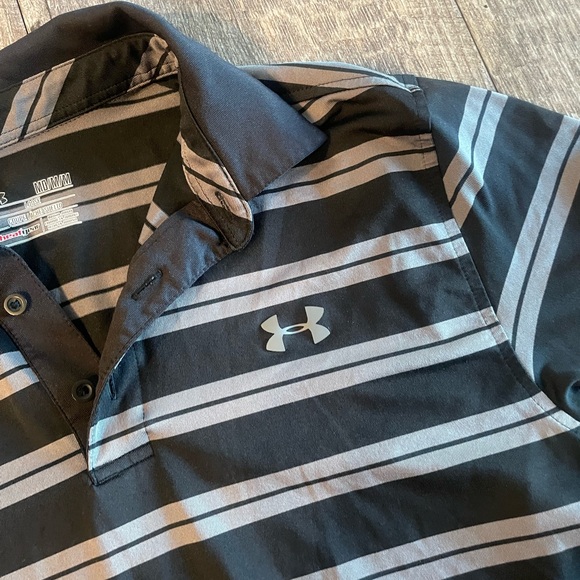 Men’s Under Armour Polo Size Medium - Picture 3 of 6